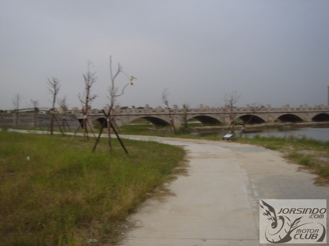 台南都會公園...偷偷溜進去532|小老婆汽機車資訊網