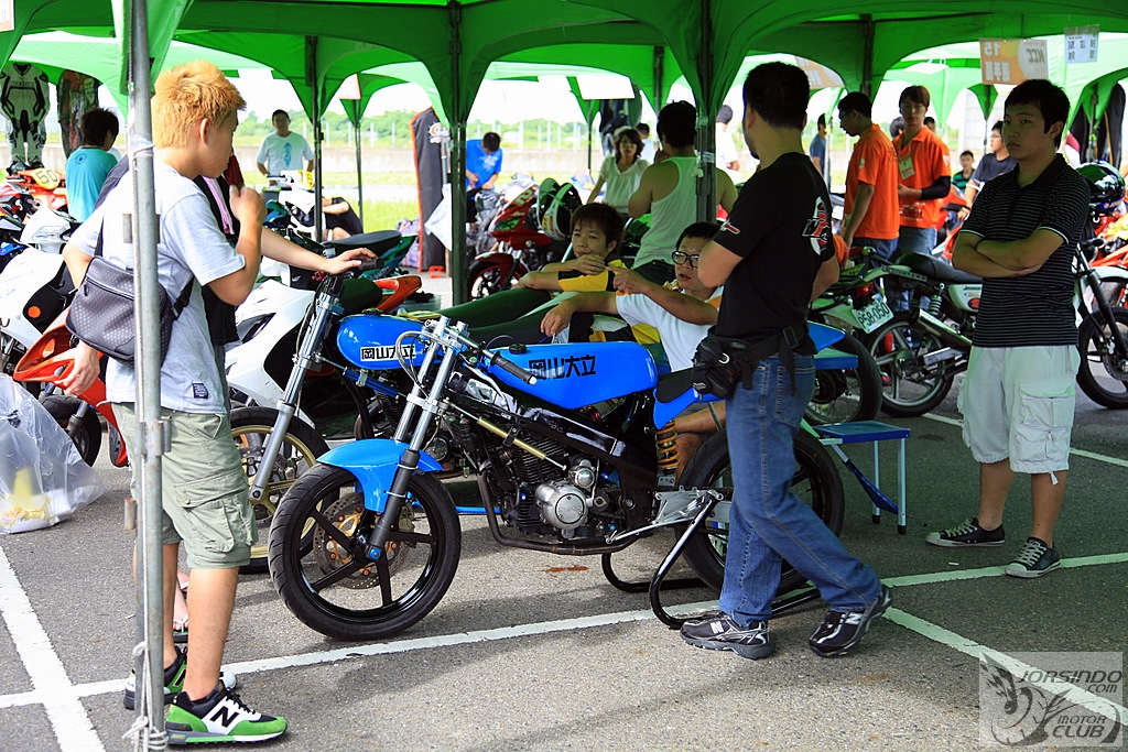 [採訪]2009 KYMCO光陽挑戰盃巡迴錦標賽開幕戰--台南安定賽車場1597|小老婆汽機車資訊網