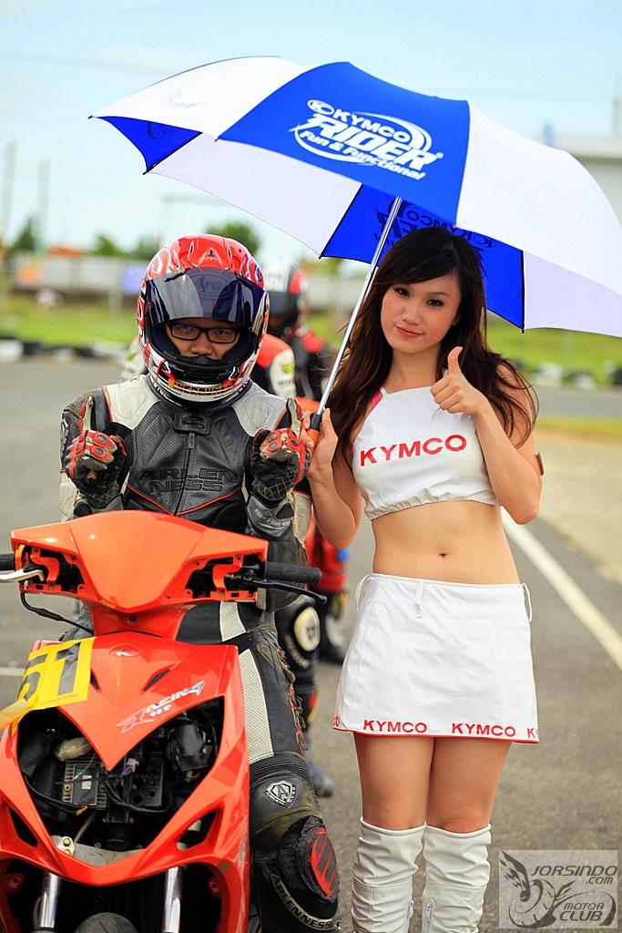 [採訪]2009 KYMCO光陽挑戰盃巡迴錦標賽開幕戰--台南安定賽車場50|小老婆汽機車資訊網