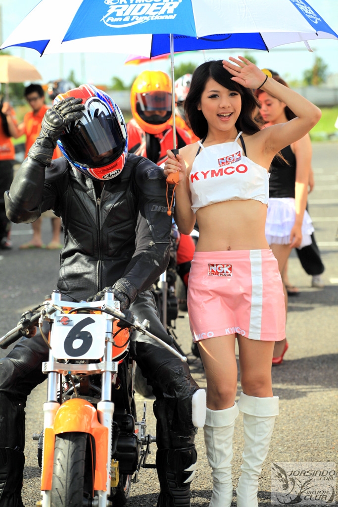 [採訪]2009 KYMCO光陽挑戰盃巡迴錦標賽開幕戰--台南安定賽車場8372|小老婆汽機車資訊網