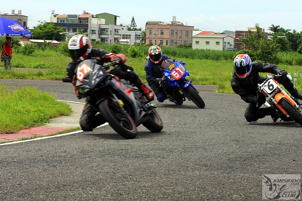 [採訪]2009 KYMCO光陽挑戰盃巡迴錦標賽開幕戰--台南安定賽車場907|小老婆汽機車資訊網