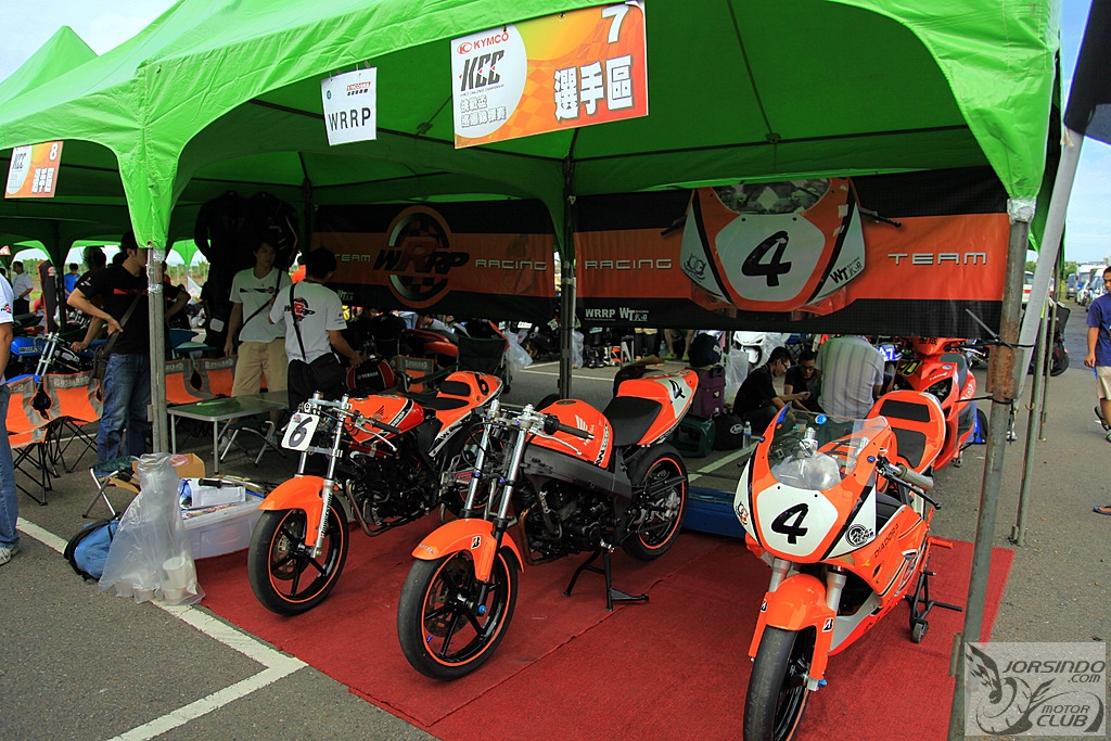 [採訪]2009 KYMCO光陽挑戰盃巡迴錦標賽開幕戰--台南安定賽車場2715|小老婆汽機車資訊網