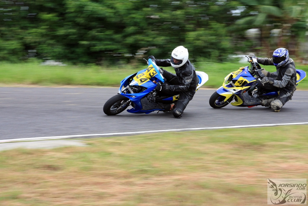 [採訪]2009 KYMCO光陽挑戰盃巡迴錦標賽開幕戰--台南安定賽車場2702|小老婆汽機車資訊網