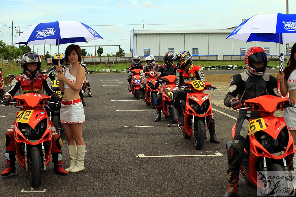 [採訪]2009 KYMCO光陽挑戰盃巡迴錦標賽開幕戰--台南安定賽車場5363|小老婆汽機車資訊網