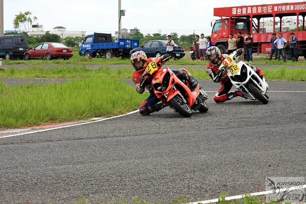 [採訪]2009 KYMCO光陽挑戰盃巡迴錦標賽開幕戰--台南安定賽車場2501|小老婆汽機車資訊網