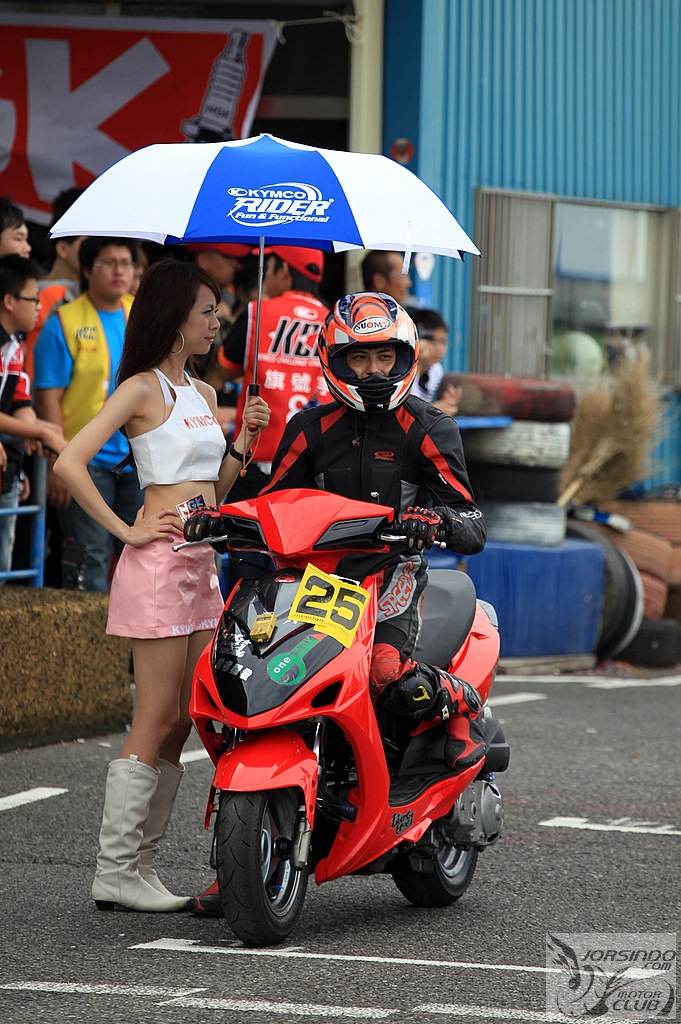 [採訪]2009 KYMCO光陽挑戰盃巡迴錦標賽開幕戰--台南安定賽車場8588|小老婆汽機車資訊網
