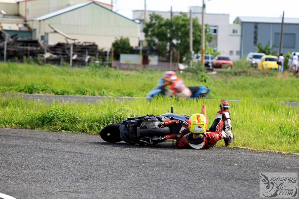 [採訪]2009 KYMCO光陽挑戰盃巡迴錦標賽開幕戰--台南安定賽車場8785|小老婆汽機車資訊網