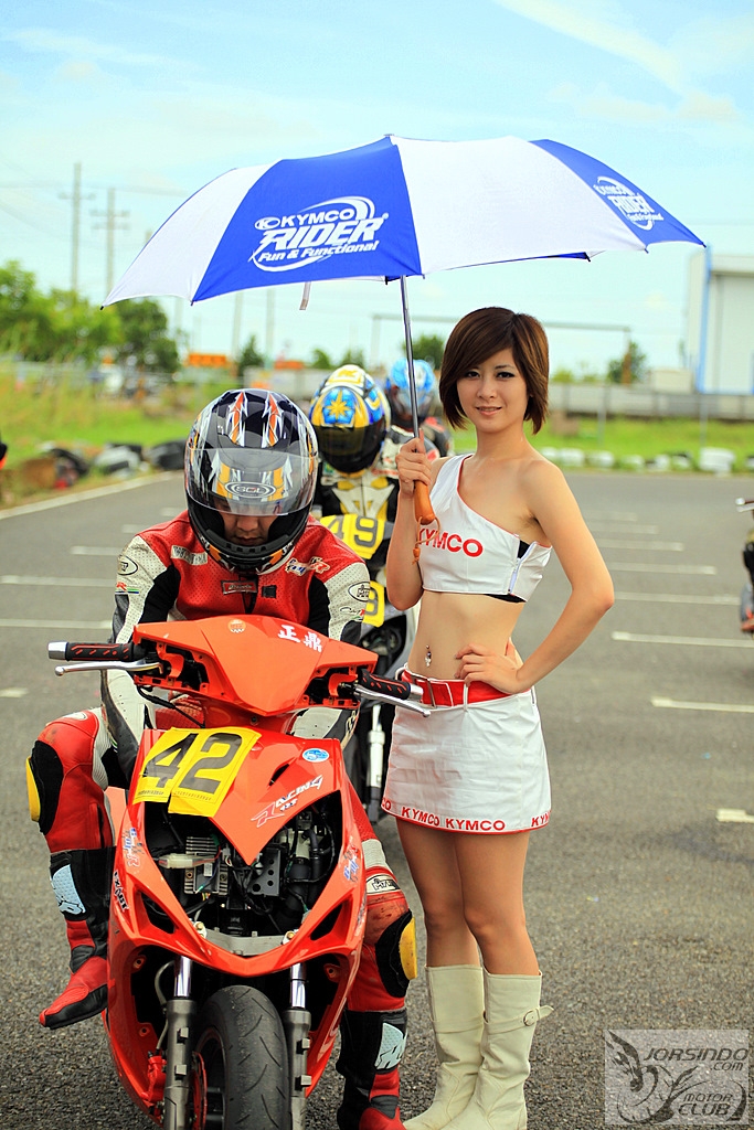 [採訪]2009 KYMCO光陽挑戰盃巡迴錦標賽開幕戰--台南安定賽車場4836|小老婆汽機車資訊網