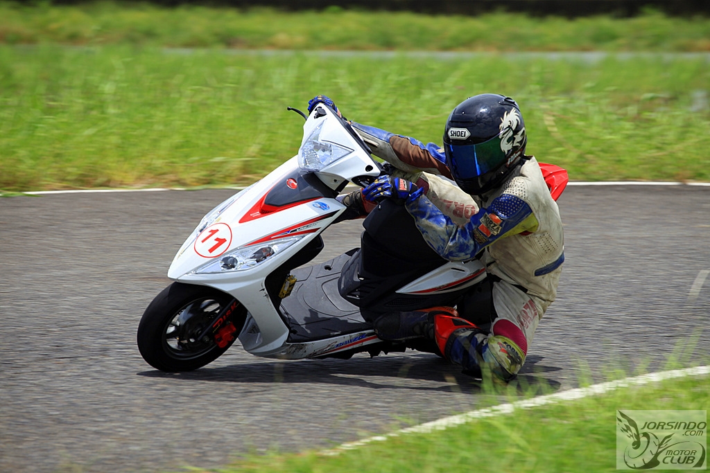 [採訪]2009 KYMCO光陽挑戰盃巡迴錦標賽開幕戰--台南安定賽車場6685|小老婆汽機車資訊網