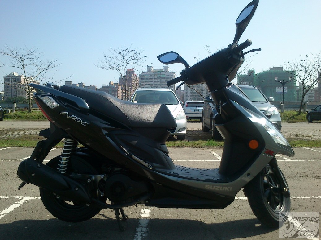 [開箱]遲來的黑灰NEX 1251261|小老婆汽機車資訊網