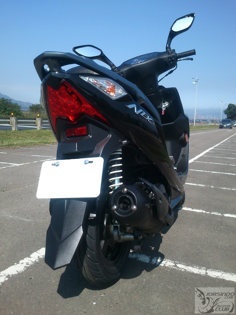 [開箱]遲來的黑灰NEX 1256070|小老婆汽機車資訊網