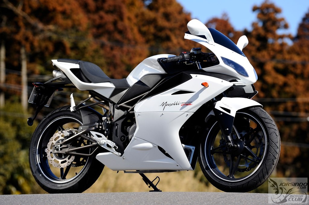值得期待的仿賽 Megelli 250R2727|小老婆汽機車資訊網