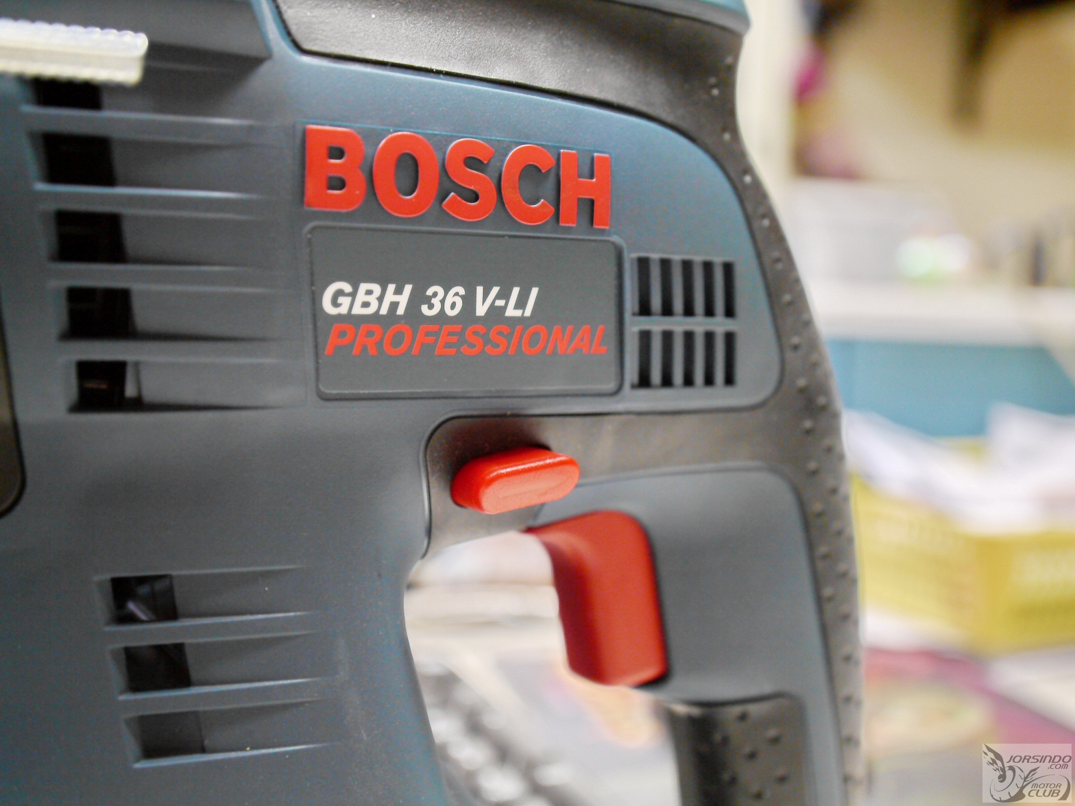 [開箱]德國製造--BOSCH充電式電鑽5352|小老婆汽機車資訊網