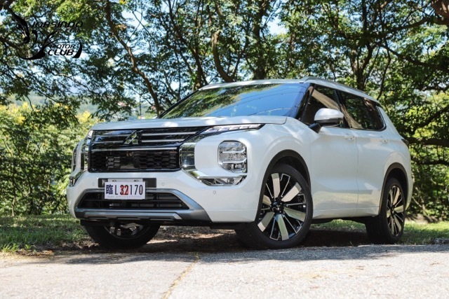 封面"新世代Mitsubishi