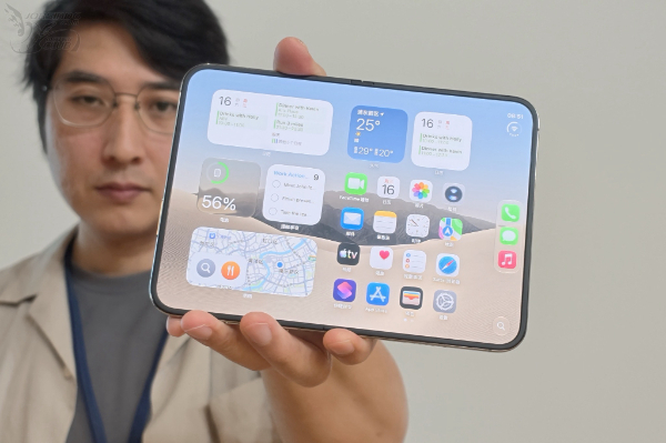 封面"iPhone